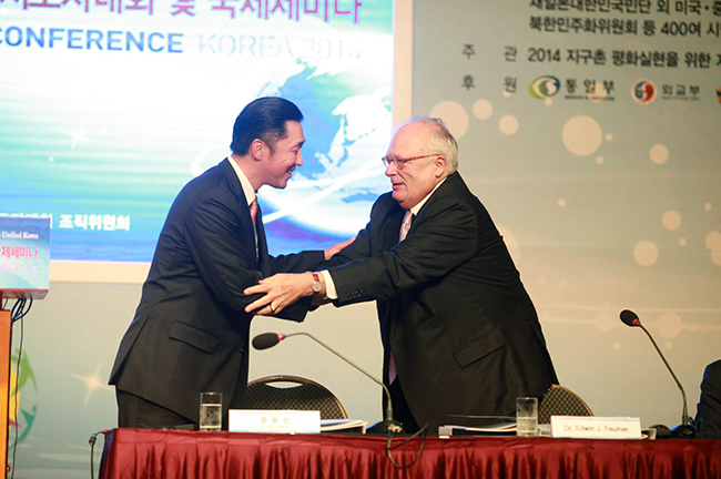 Dr. Hyun Jin Moon, Global Peace Foundation and Edwin Feulner, Heritage Foundation