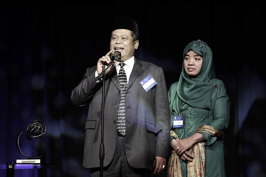 Dr. Marsudi Syuhud at Global Peace Awards 2014