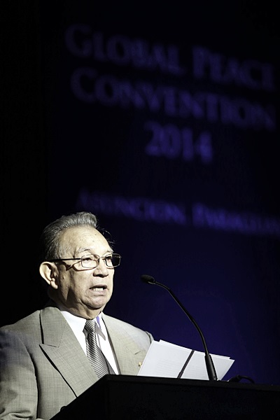 Dr. Jose Altamirano at Global Peace Convention 2014
