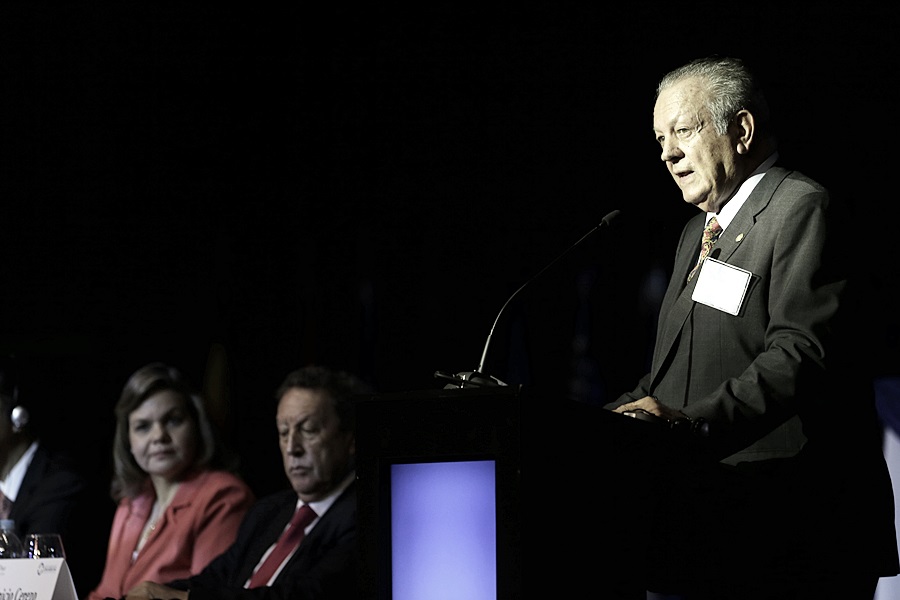 H.E. Juan Carlos Wasmosy at Global Peace Convention 2014