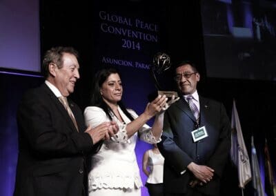 H.E. Cerezo and Hon. Marlene Ocampos at Global Peace Awards 2014