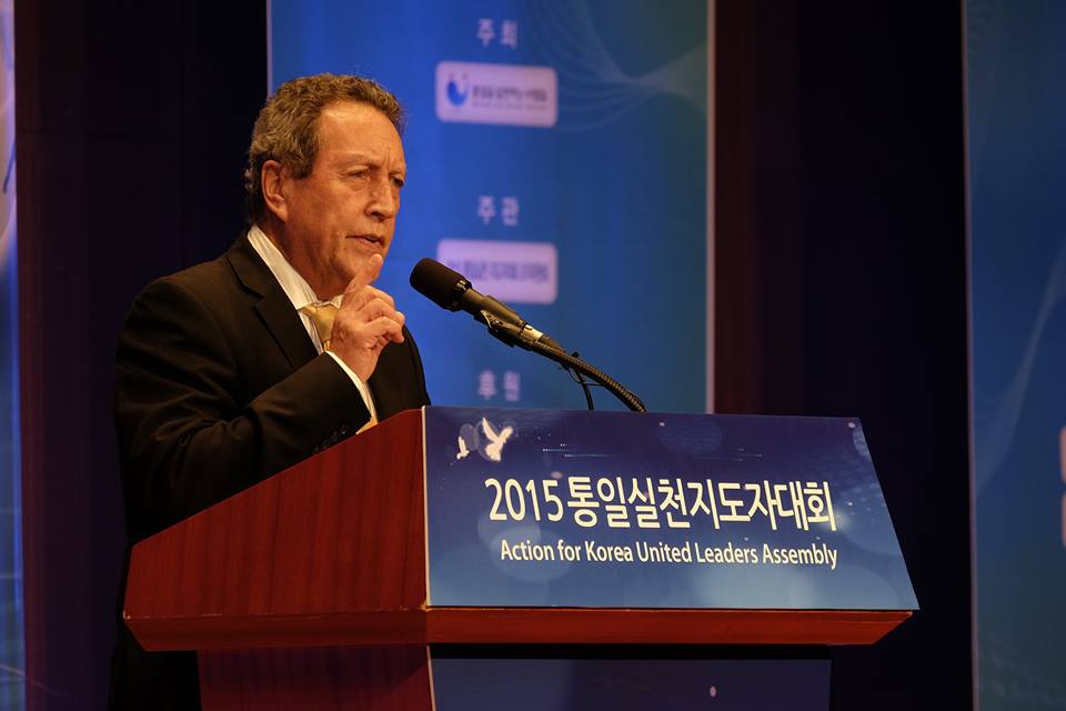 Former President of Guatemala Vinicio Cerezo expresses his solidarity to support "One Dream One Korea" by saying, "There are collective causes that we need to support as humanity. I believe Korean unification is that cause."