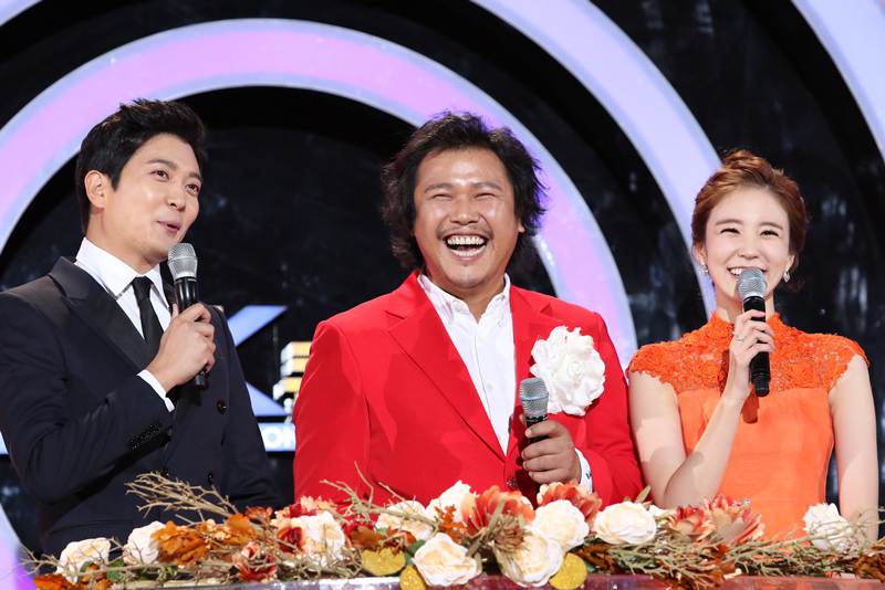Yook Joon Wan, Rose Inn with 1K Concert MCs