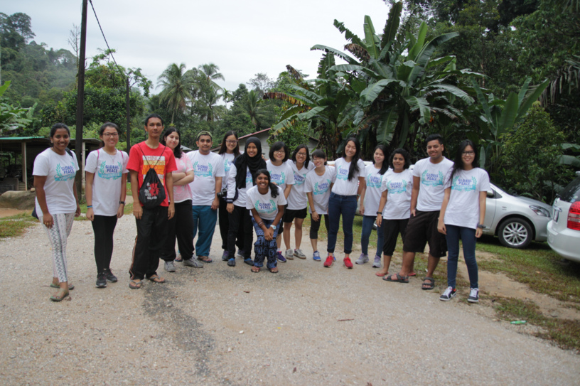 Global Peace Foundation | Global Peace Volunteer's "Going H.O.M.E Project" Impacts Gopeng Village, Malaysia