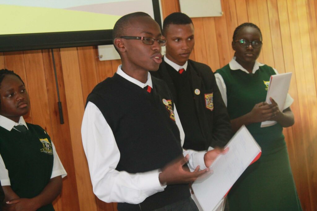 Youth presentation at Kenya Web Rangers meeting