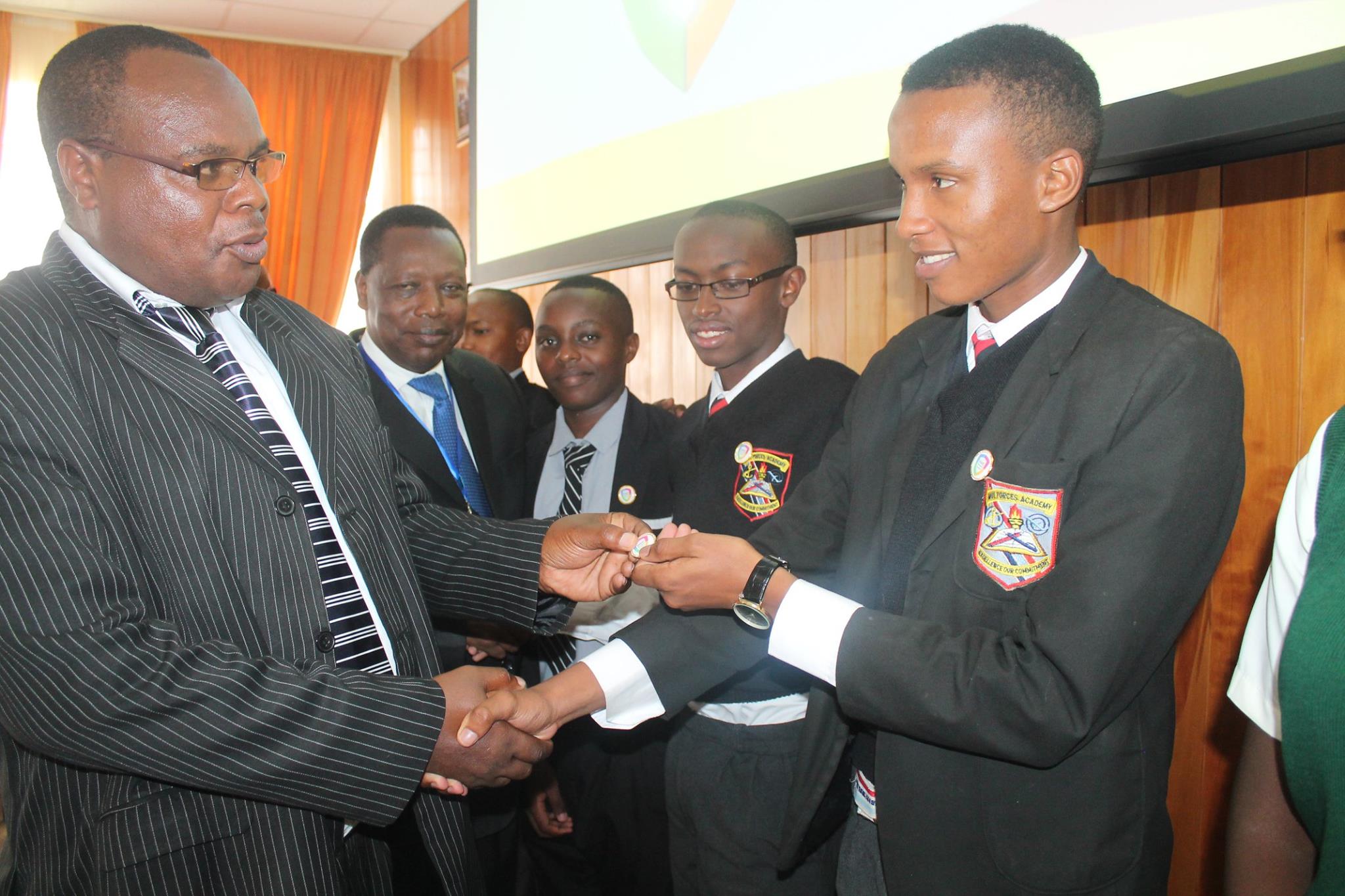 Youth awarded badges at Web Rangers stakeholders meeting