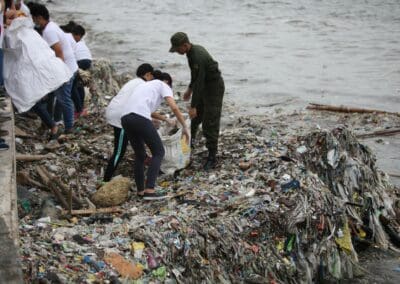 Manila Bay Coastal Cleanup