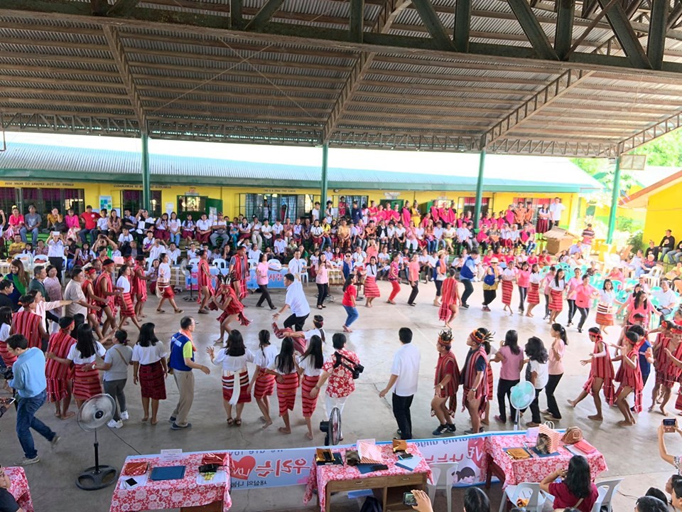 Students performing a Gangsa Community Dance