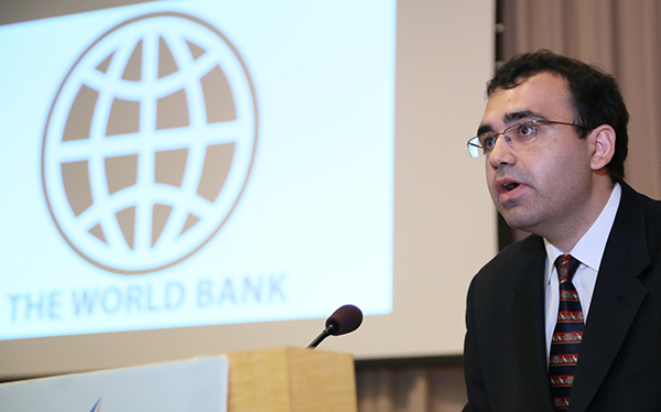 2015 International Young Leaders World Bank program, Fernando Dilartiga.