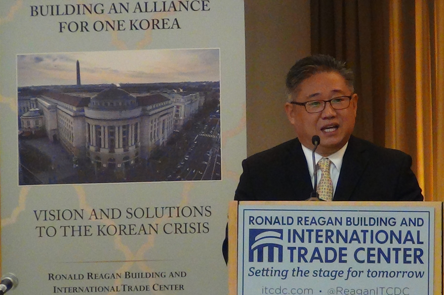 Kenneth Bae speaks at the One Korea forum in DC