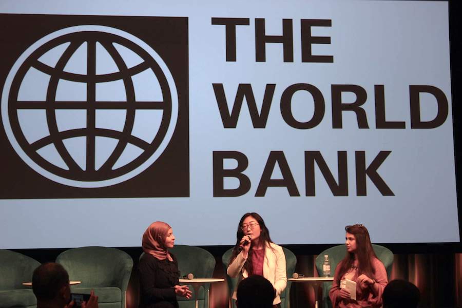 IYLA Global Ambassador Ohnshim Kim summarizes group discussion at the World Bank International Youth Day summit