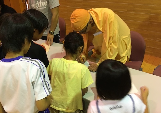 Swami Shantatmananda visits orphanages in Japan