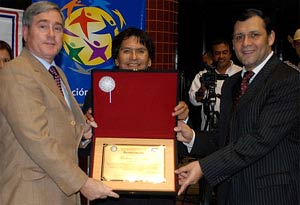 GPF received a special award from the National Congress for activities in character education and social service.