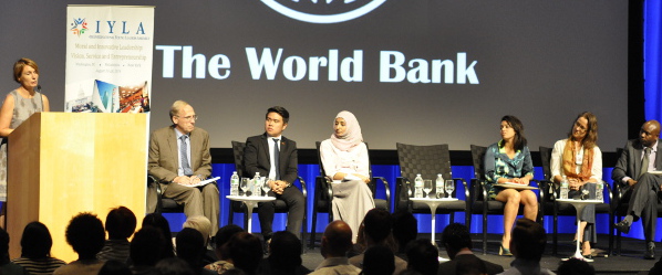 World Bank Panel on Service