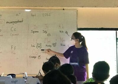 Cambodia Volunteer teaches English