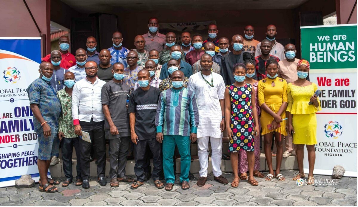 Nigeria pecebuilding campaign