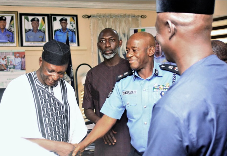 Joseph Hayab meeting Niger State police officers