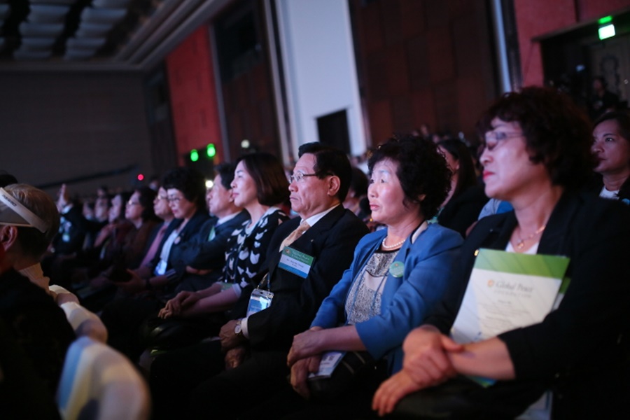 Korean Leaders in the Audience