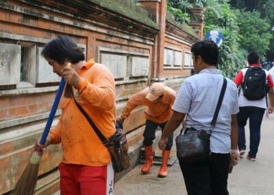 Peace Project Hindu Temple Cleanup 6