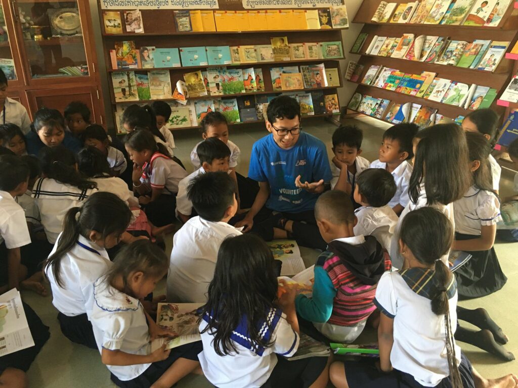 Peacebook Volunteer with Children