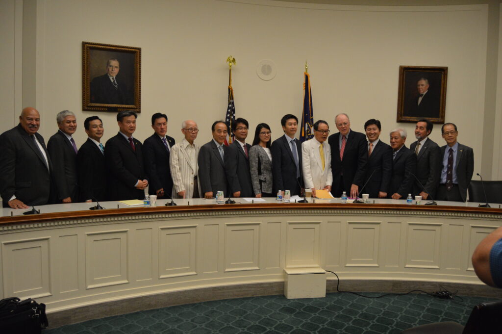 Group picture at Congressional Briefing
