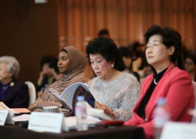 Dr. Nona Ricafort and Audience