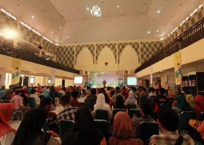 Global Peace Youth Interfaith Assembly (GPYIA) brought along a number of influential speakers at the Auditorium of Islam Negeri Sunan Ampel Surabaya University