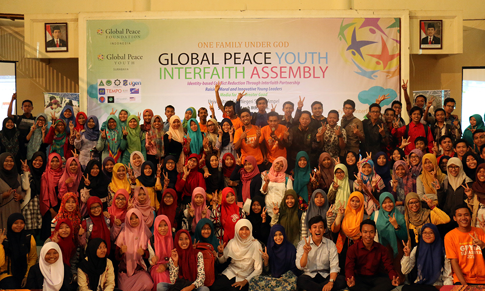 Group of participants at Global Peace Youth Interfaith Assembly