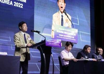 Dr. Kyung-young Chung