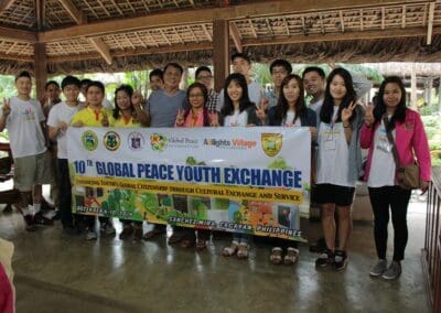 International volunteers at Sitio Pureg