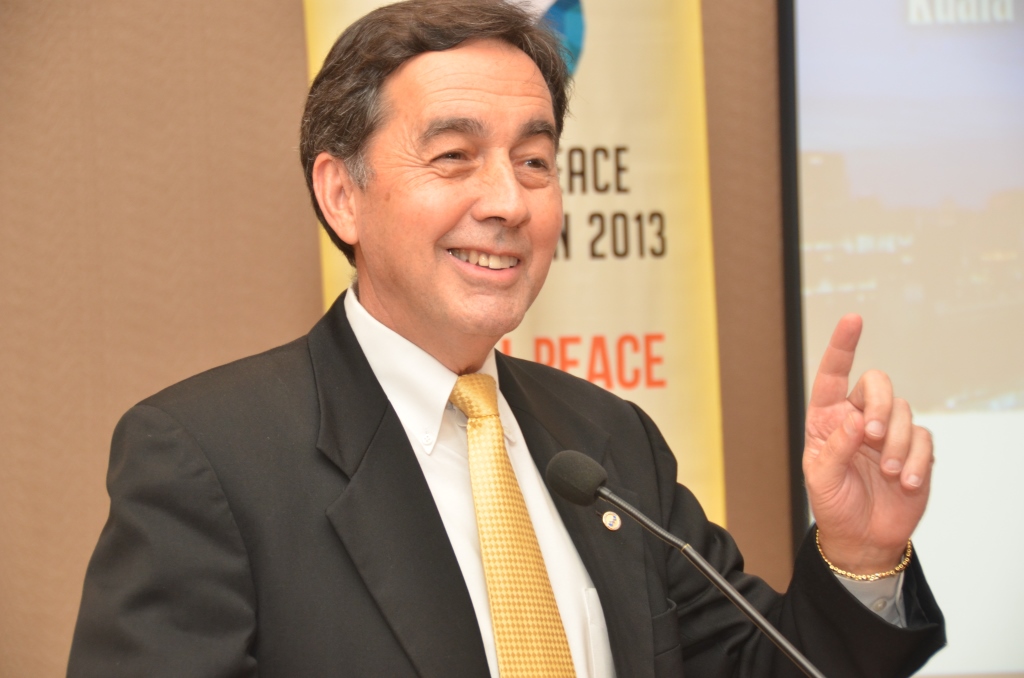 John Dickson speaks at Global Peace Foundation event, GPC 2013.