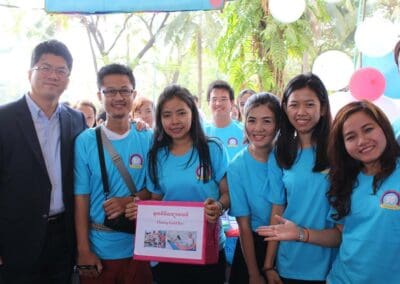 Mr. Jinsoo Kim and GPYE Volunteers at Fundraiser