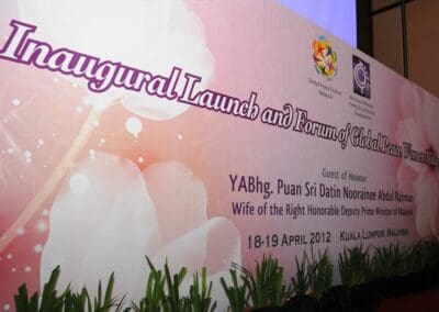 The inaugural launch of the forum of women and peace was held on April 18-19 2012, sponsored by the Global Peace Foundation Malaysia and the Ministry of Women, Family and Community Development.
