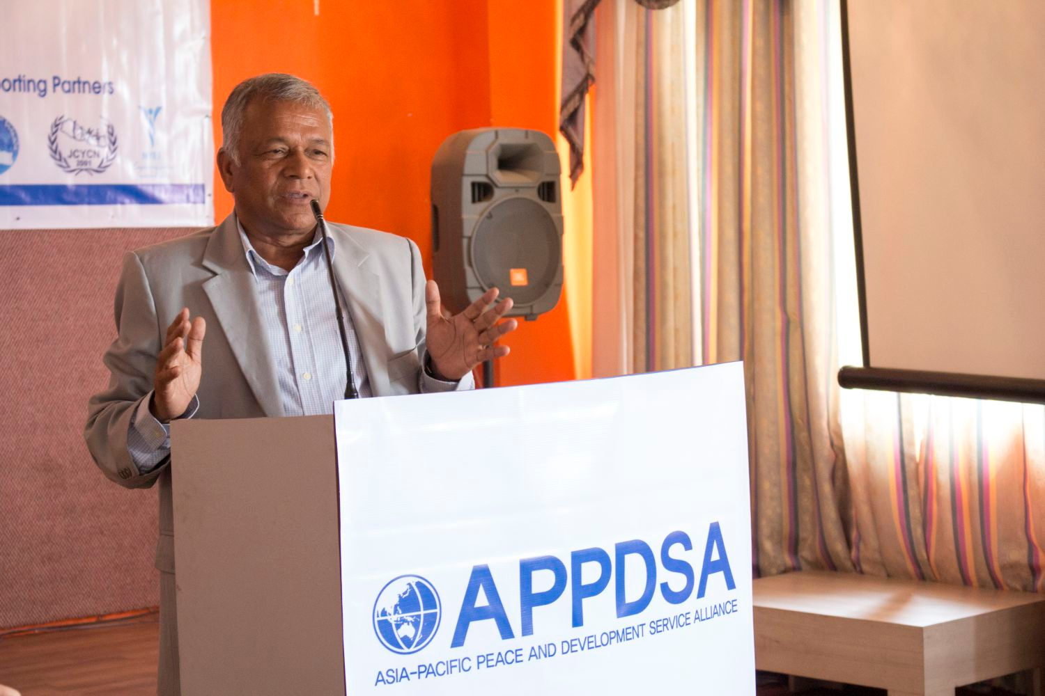 Er. Ganesh Shah speaks at APPDSA 2015 event.
