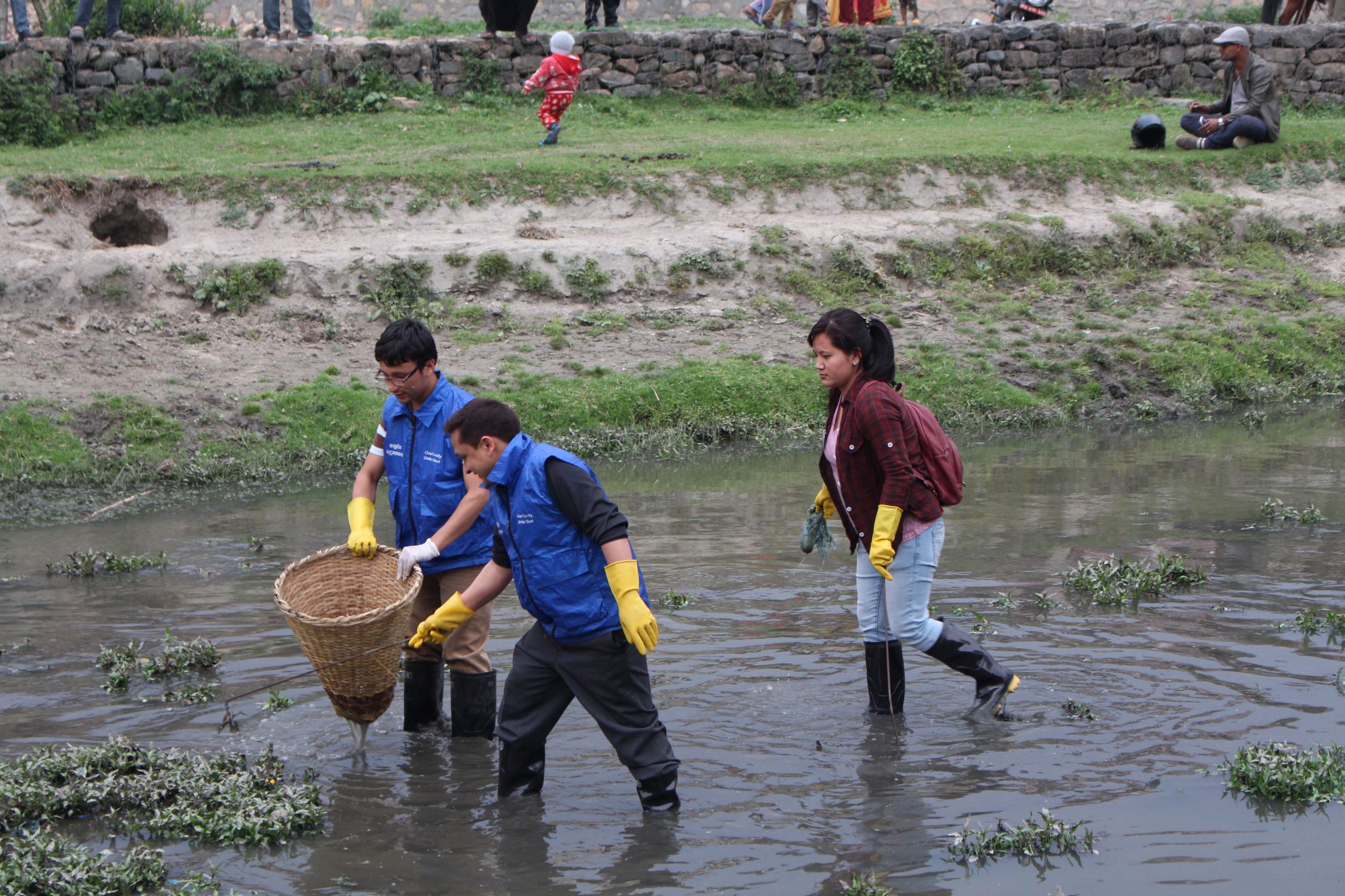 Ram Rohan Panta and GPVs during Bagmati Clean Up Project