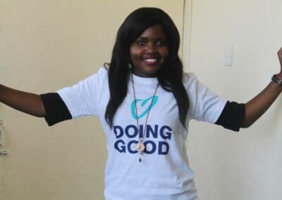 Young Volunteer "Does Good" On Good Deed Days