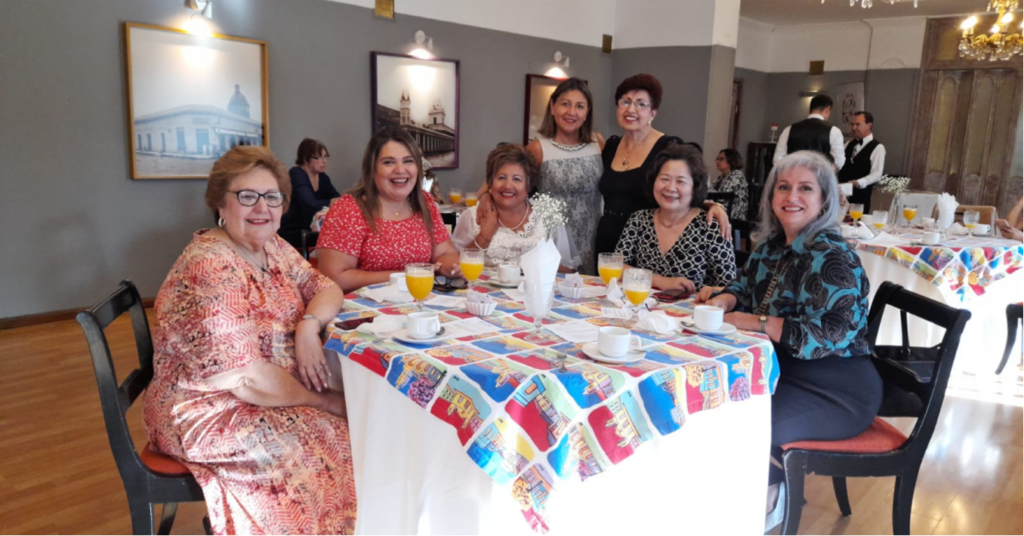 Participants of the Commemorative Fellowship Meeting at the Restaurant "La Preferida"