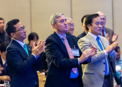 Attendees clapping at the International Forum on One Korea