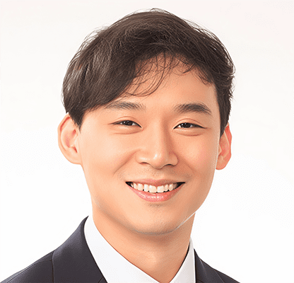 S3 Role of Korean Diaspora 2. Nam-sik Yoo A young man with short dark hair, wearing a suit and white shirt, smiles at the camera against a plain white background. He is Dr. Pil-hyun Koo.